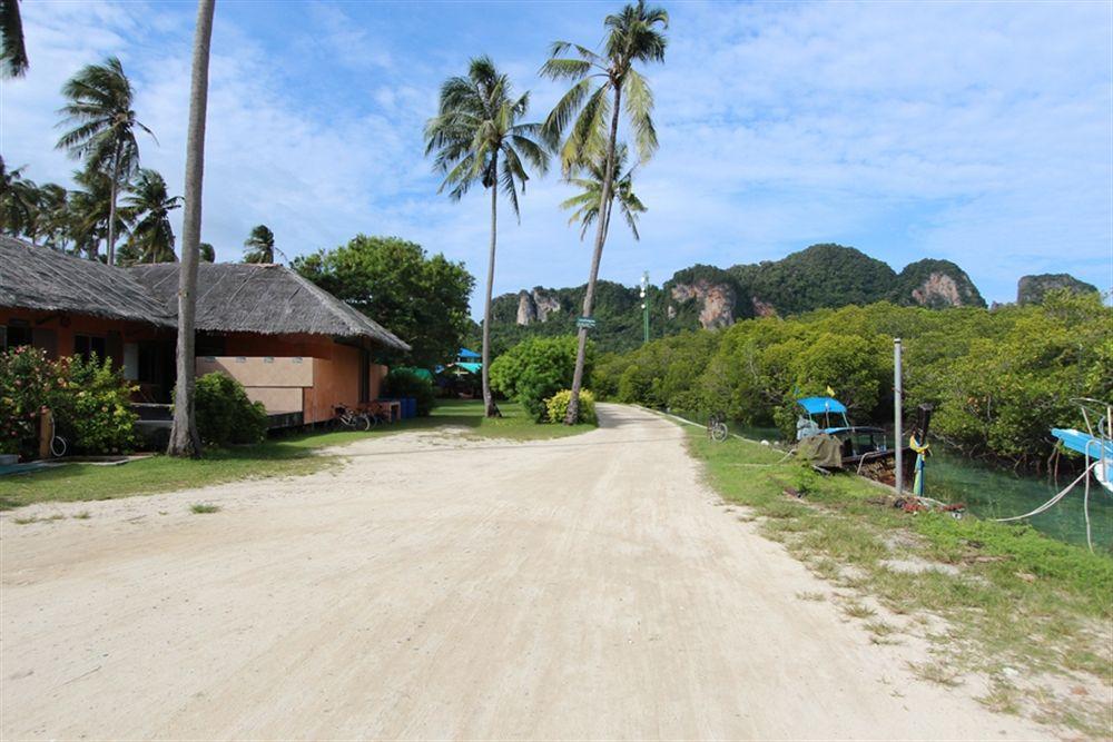 Phi Phi Ba Kao Bay Resort Екстер'єр фото