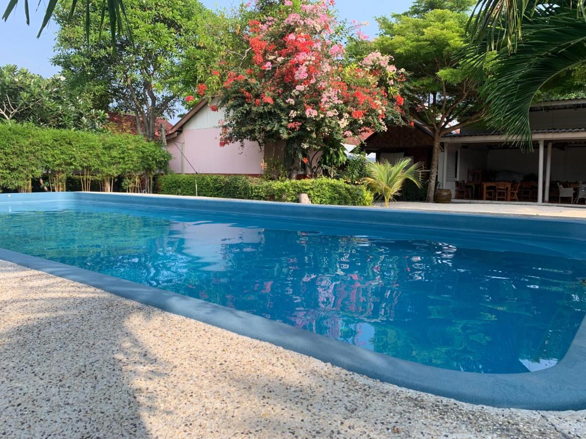 Phi Phi Ba Kao Bay Resort Екстер'єр фото