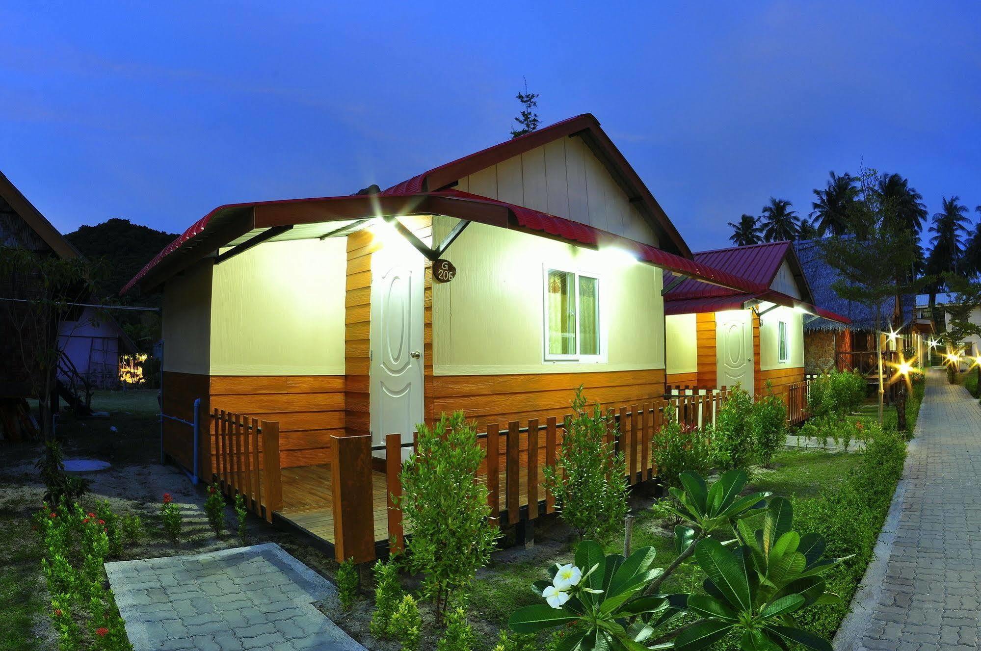 Phi Phi Ba Kao Bay Resort Екстер'єр фото