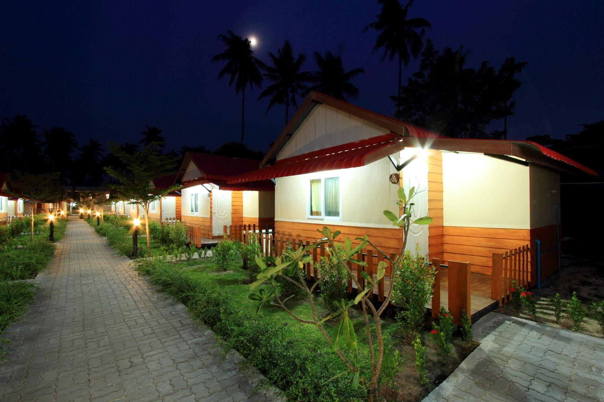 Phi Phi Ba Kao Bay Resort Екстер'єр фото